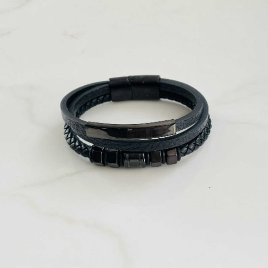 Leður armband 2